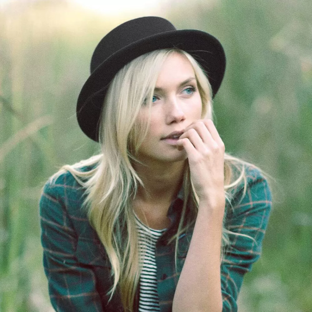 Petite Tailles | Chapeaux Hiver^sur la tête Chapeau Canotier Bernadette noir SUR LA TÊTE
